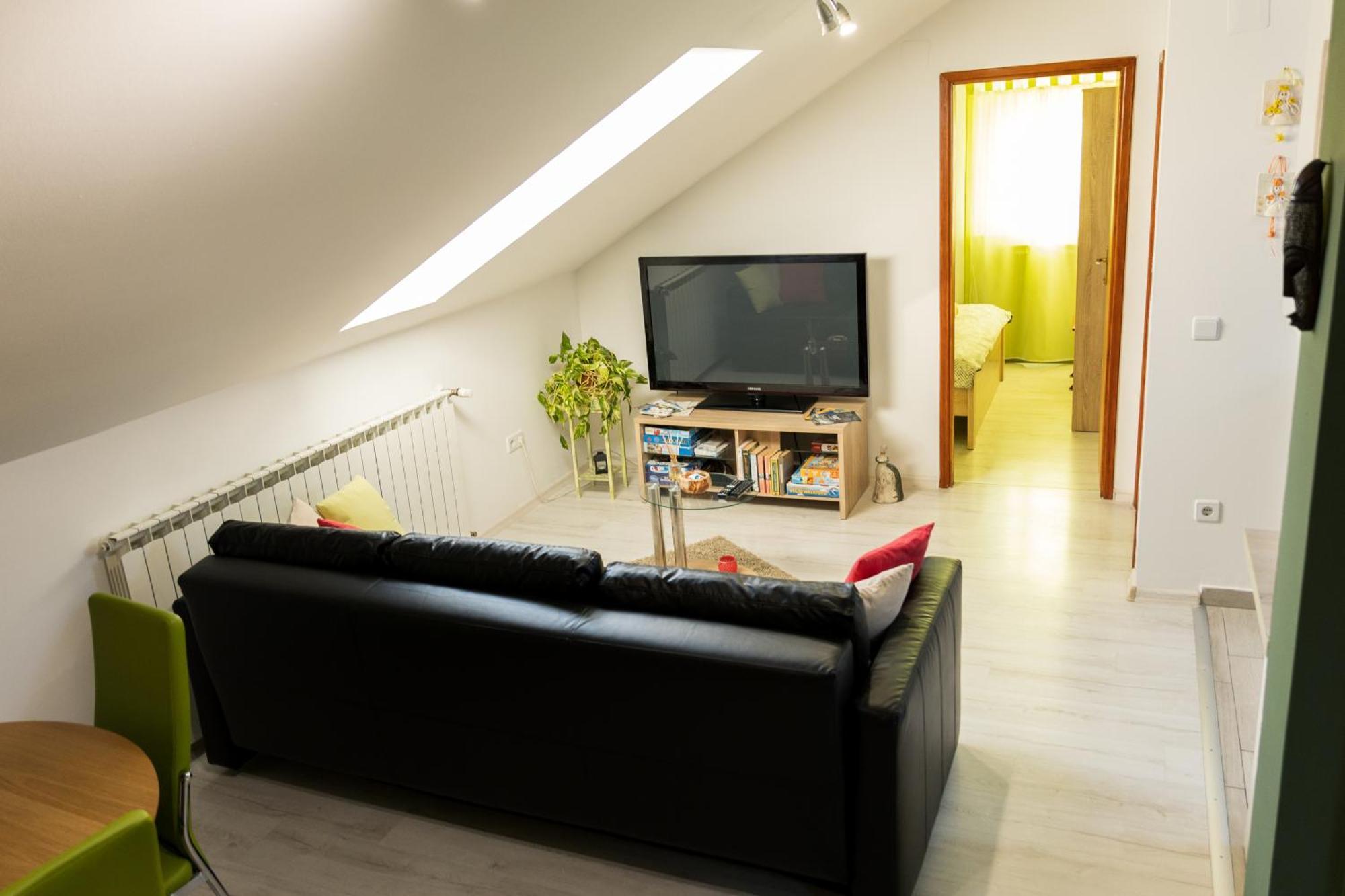 Sunny Day Apartment