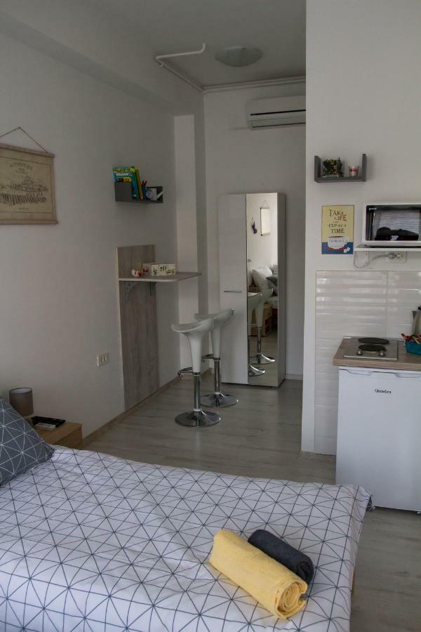 Apartment Sunny Day
